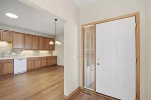 20467 Cypress Dr, Farmington, MN 55024 - Photo 5