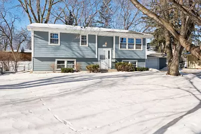 8330 Beard Road, Bloomington, MN 55431 - Photo 41