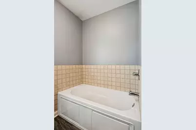 8330 Beard Road, Bloomington, MN 55431 - Photo 21