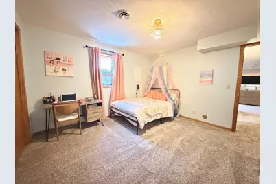 867 Briarwood Drive, Worthington, MN 56187 - Photo 35