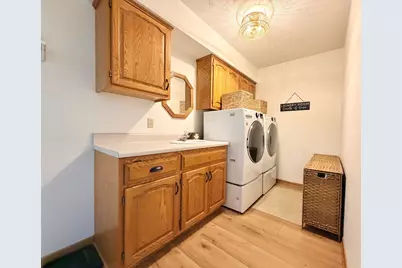 867 Briarwood Drive, Worthington, MN 56187 - Photo 19