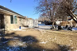 867 Briarwood Dr, Worthington, MN 56187 - Photo 45