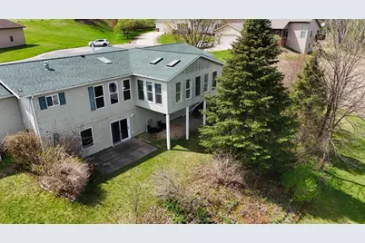 327 Parkside Drive SE, Preston, MN 55965 - Photo 3