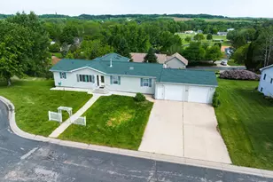 327 Parkside Dr SE, Preston, MN 55965 - Photo 43