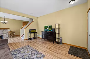 2119 Parkway Ave, Shakopee, MN 55379 - Photo 7