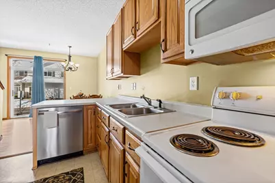 2119 Parkway Avenue, Shakopee, MN 55379 - Photo 15