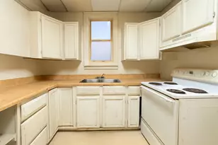 822 W Maple Ave, Fergus Falls, MN 56537 - Photo 9