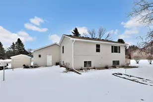 26038 Granada Ave, Wyoming, MN 55092 - Photo 19
