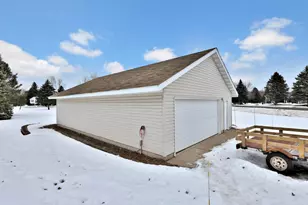 26038 Granada Ave, Wyoming, MN 55092 - Photo 21