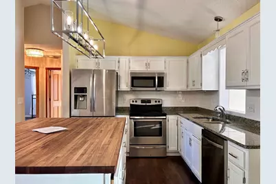 6421 150th Street N, Hugo, MN 55038 - Photo 7