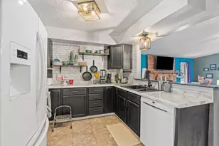 6996 Hickory Dr NE, Fridley, MN 55432 - Photo 3