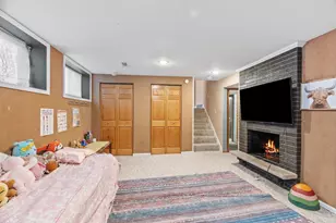 6996 Hickory Dr NE, Fridley, MN 55432 - Photo 23