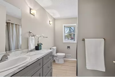 8704 Polk Street NE, Blaine, MN 55434 - Photo 21