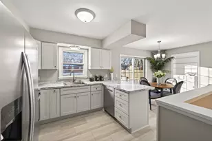 8704 Polk Street NE, Blaine, MN 55434 - Photo 15