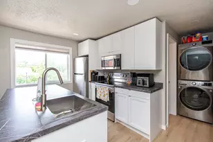 120 University Dr S, Fargo,  58103 - Photo 13