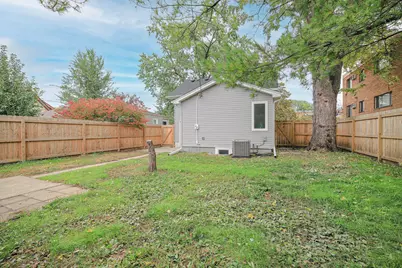 4111 Thomas Avenue N, Minneapolis, MN 55412 - Photo 51