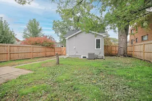 4111 Thomas Ave N, Minneapolis, MN 55412 - Photo 51