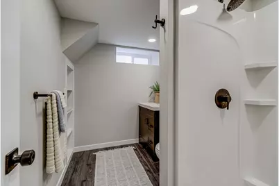 4111 Thomas Avenue N, Minneapolis, MN 55412 - Photo 41