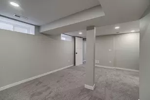 4111 Thomas Ave N, Minneapolis, MN 55412 - Photo 37