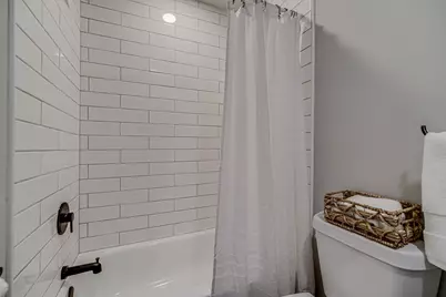 4111 Thomas Avenue N, Minneapolis, MN 55412 - Photo 23