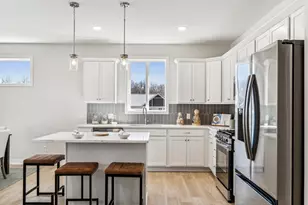 1105 Compton Ave, River Falls, WI 54022 - Photo 27