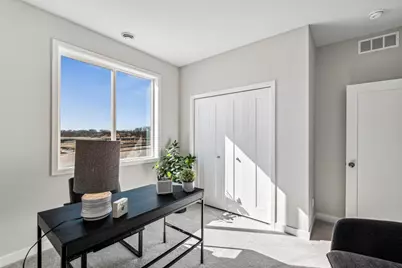 1105 Compton Avenue, River Falls, WI 54022 - Photo 9