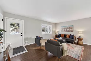 6020 3rd St NE, Fridley, MN 55432 - Photo 9