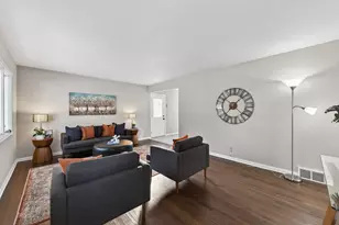 6020 3rd St NE, Fridley, MN 55432 - Photo 7