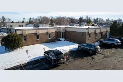 1903 Broadway Avenue S, Rochester, MN 55904 - Photo 3