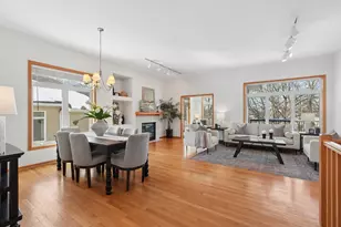 10420 Lancaster Ln, Woodbury, MN 55129 - Photo 5