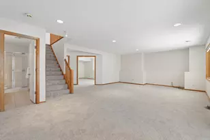 10420 Lancaster Ln, Woodbury, MN 55129 - Photo 19