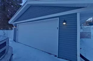 13101 Thomas Ave S, Burnsville, MN 55337 - Photo 29