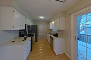 13101 Thomas Ave S, Burnsville, MN 55337 - Photo 7