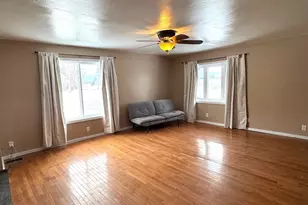 21616 Co Rd 21, Roseau, MN 56751 - Photo 9