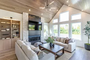 5615 31st St S, Fargo, ND 58104 - Photo 13