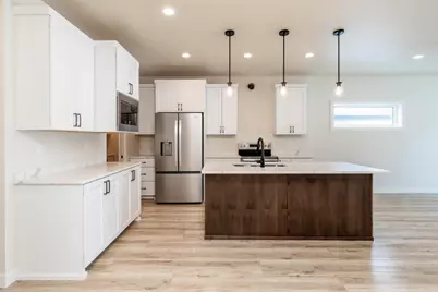 520 Leonard Street, Hawley, MN 56549 - Photo 5