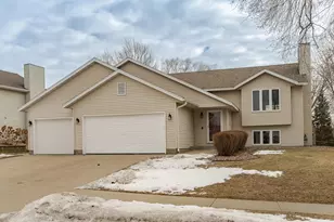5718 Shetland Dr NW, Rochester, MN 55901 - Photo 1