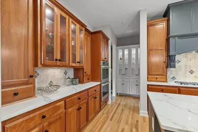 17244 Valley Road, Eden Prairie, MN 55347 - Photo 9