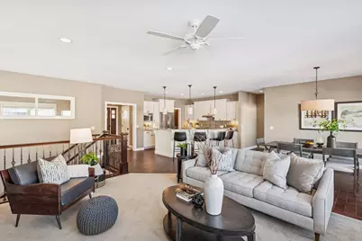 3776 Talero Curve, Chaska, MN 55318 - Photo 7