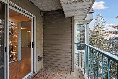 32 11th Avenue S #303, Hopkins, MN 55343 - Photo 9