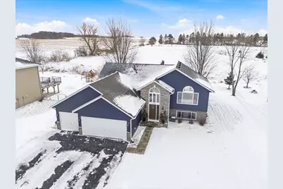 230 Pintail Drive, Hammond, WI 54015 - Photo 1