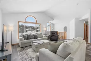 230 Pintail Dr, Hammond, WI 54015 - Photo 9