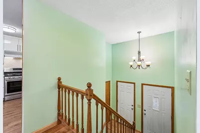 9526 Grey Widgeon Place, Eden Prairie, MN 55347 - Photo 3