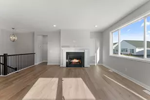 2173 Ridgepointe Dr, Hastings, MN 55033 - Photo 5