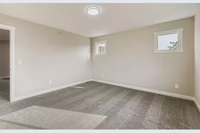 2121 Cleveland Way S, Cambridge, MN 55008 - Photo 15