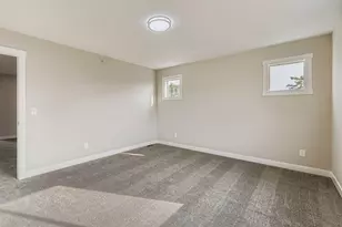 2121 Cleveland Way S, Cambridge, MN 55008 - Photo 15