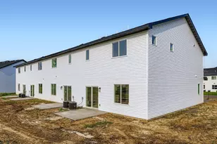 2121 Cleveland Way S, Cambridge, MN 55008 - Photo 29