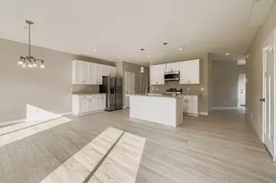 2121 Cleveland Way S, Cambridge, MN 55008 - Photo 5