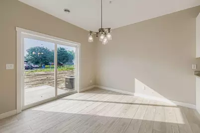 2121 Cleveland Way S, Cambridge, MN 55008 - Photo 7