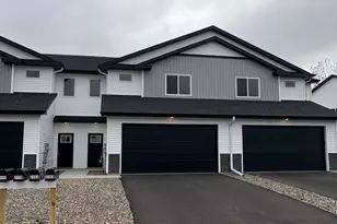 2121 Cleveland Way S, Cambridge, MN 55008 - Photo 1